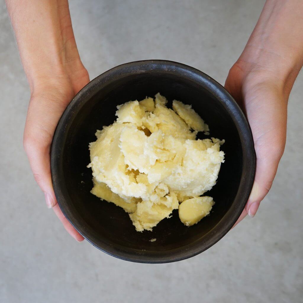Sheavõi kaaluga Unrefined shea butter Mondo